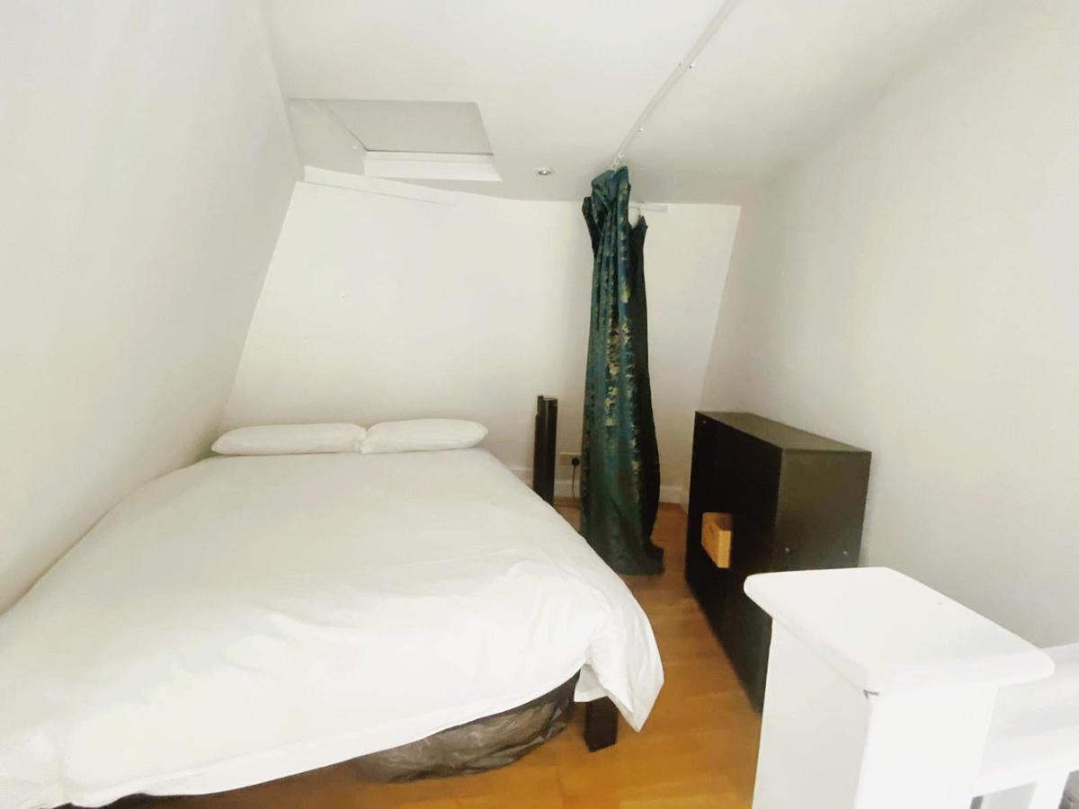 Unique, Exciting And Yours 2Rooms Trafalgar Square Londra Exterior foto